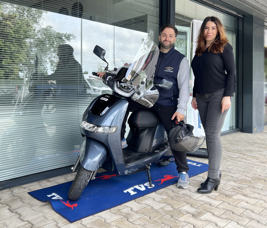 TVS iQube S per Cattolica Romana Srl